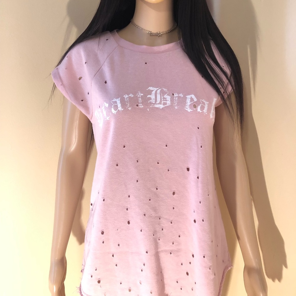 A Rue21 “Heartbreaker” Shirt